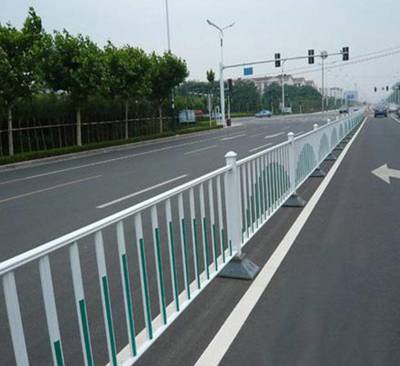 汕尾道路防護欄 云浮路側烤漆欄桿 河源道路防護欄